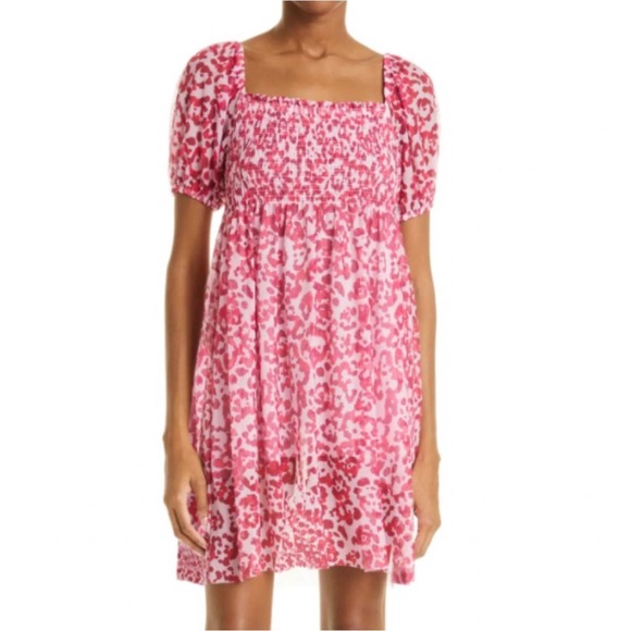 BAUM UND PFERDGARTEN Joliet Smocked Dress - Picture 1 of 4